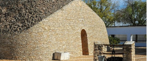 TOMELLOSO INFINITO: Cultura, Cuevas y vino en el corazón de La Mancha